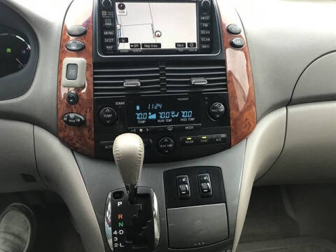 2009 Toyota Sienna XLE