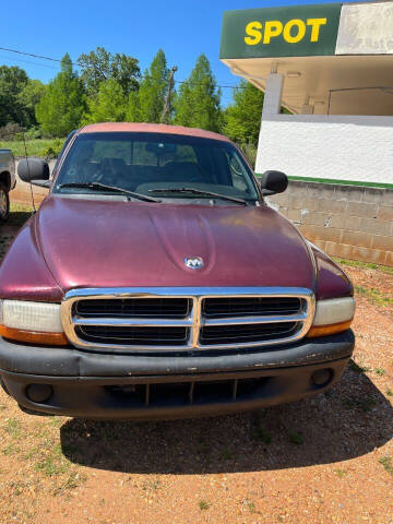 2000 Dodge Dakota for sale at Clay Auto Sales in Montgomery AL