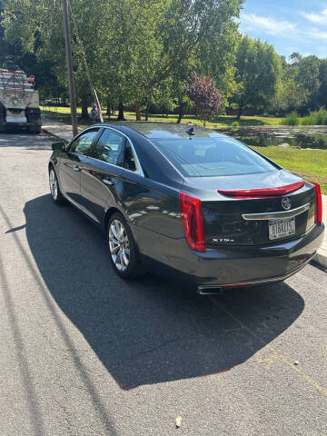 2013 Cadillac XTS Luxury Collection