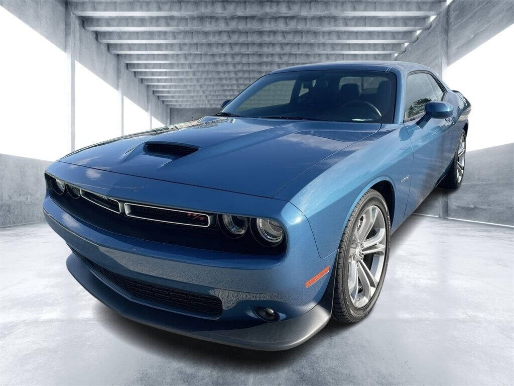 DODGE Challenger SRT8 - US CARS KUNTZ