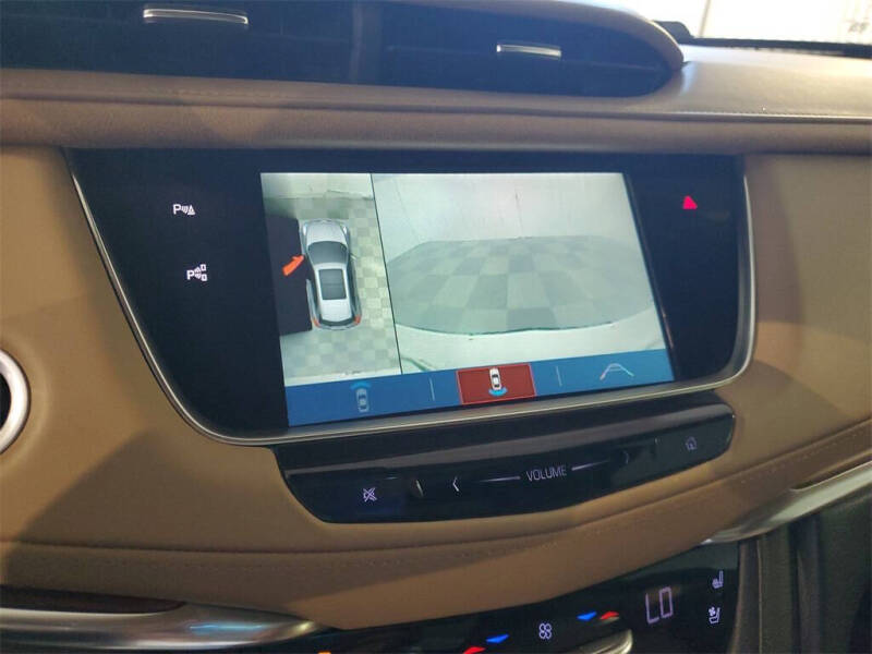 2019 Cadillac XT5 Platinum