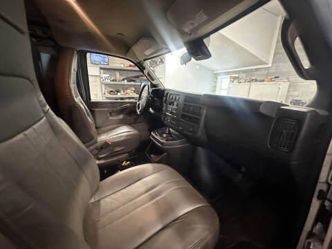 2020 Chevrolet Express 2500