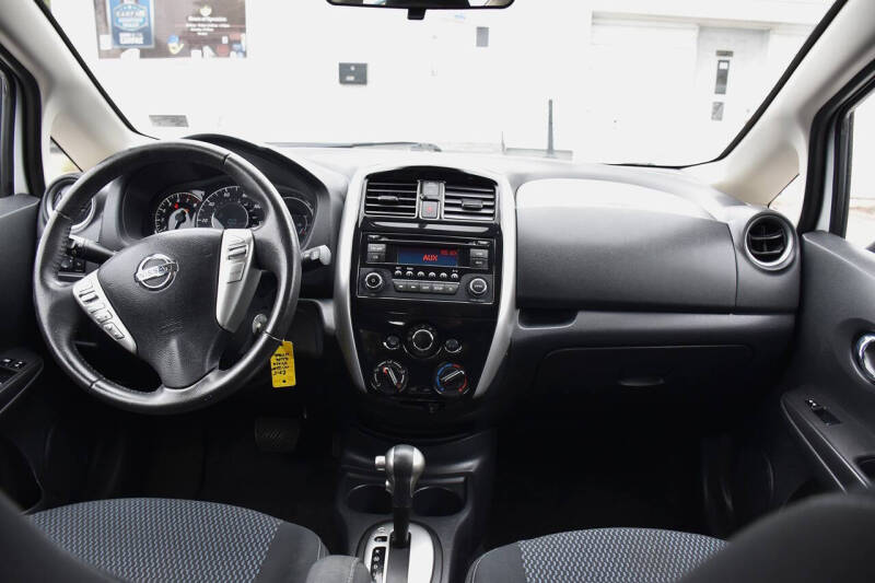 2015 Nissan Versa Note SV