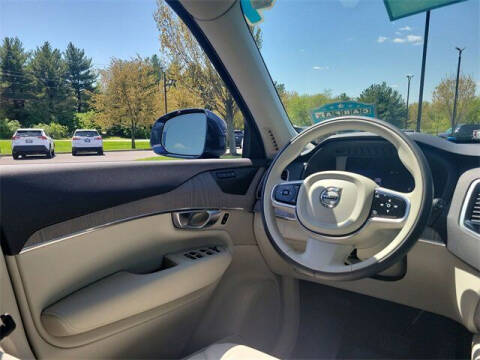 2024 Volvo XC90 B5 Plus Bright Theme