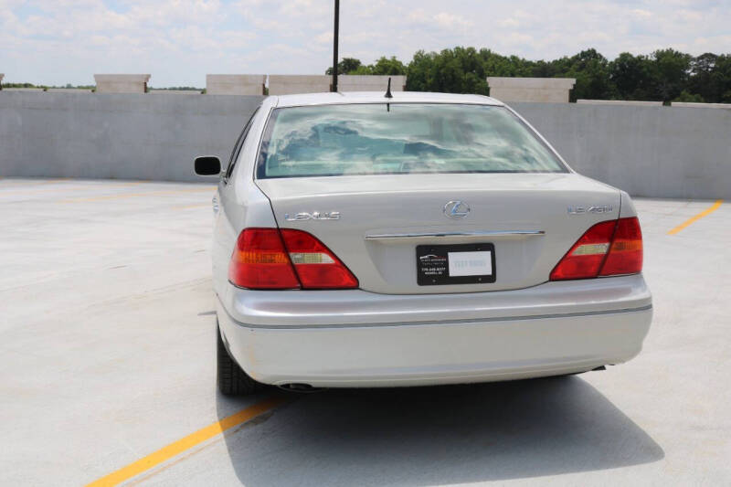 2001 Lexus LS 430