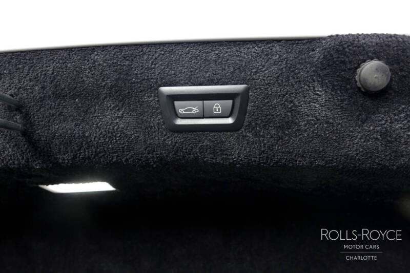 2022 Rolls-Royce Phantom EWB