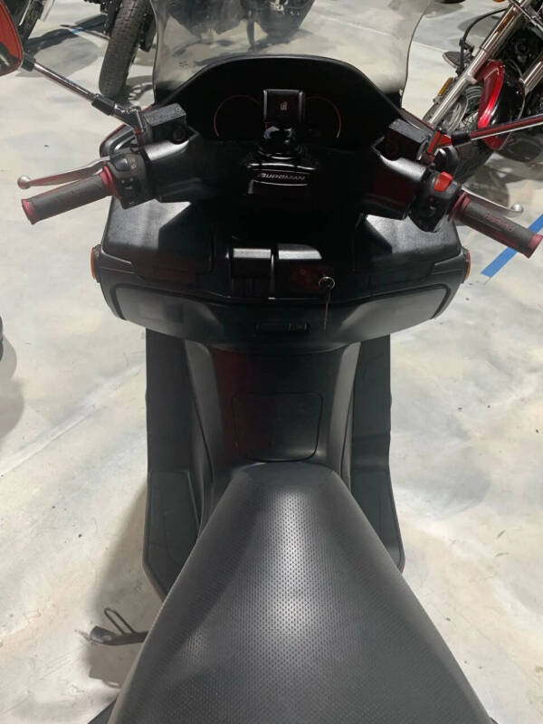 2008 Suzuki Bergman 400