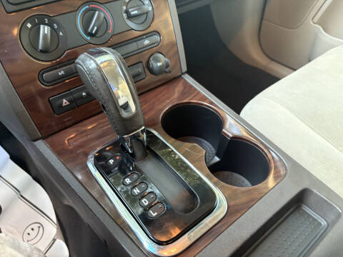 2008 Ford Taurus SEL