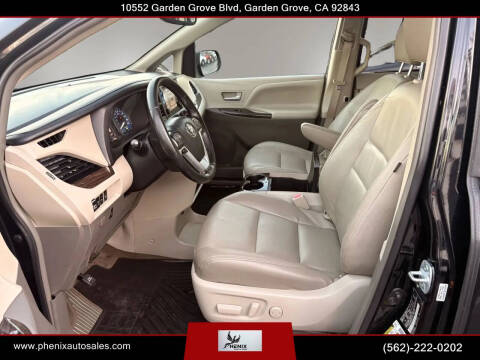 2016 Toyota Sienna