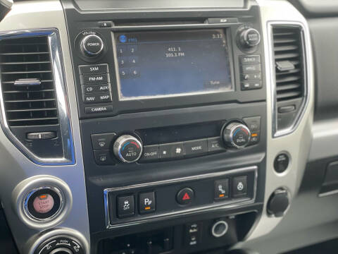 2017 Nissan Titan PRO-4X