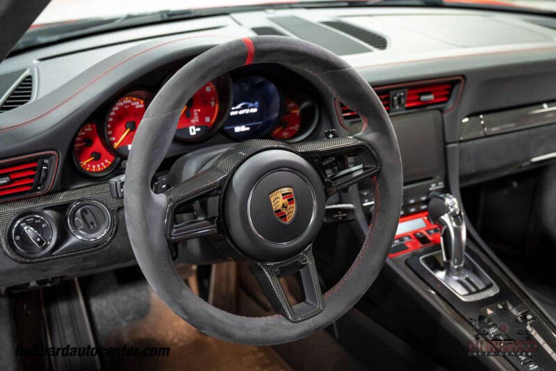 2018 Porsche 911 GT2 RS