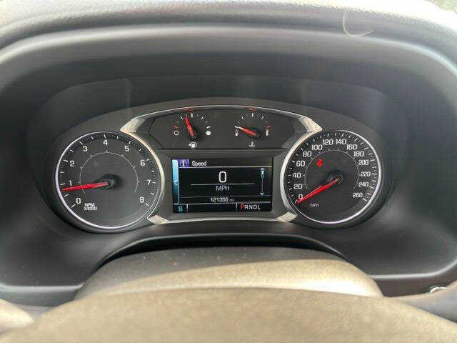 2017 GMC Acadia SLE-2