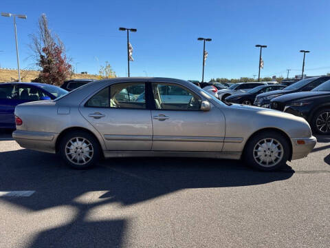 2001 Mercedes-Benz E-Class E 320