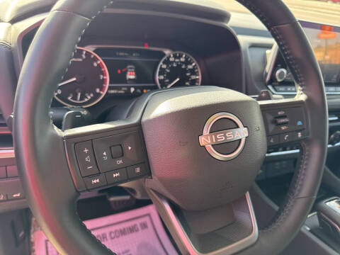 2025 Nissan Rogue SV