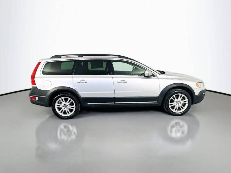 2016 Volvo XC70 T5 Drive-E Premier