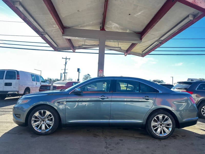 2010 Ford Taurus Limited