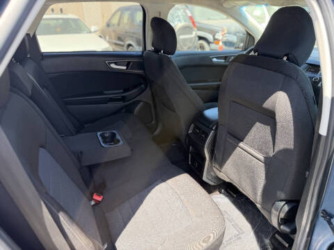 2018 Ford Edge SE