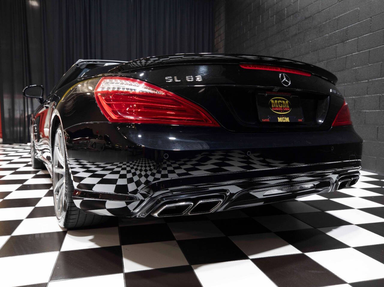 2013 Mercedes-Benz SL-Class 22