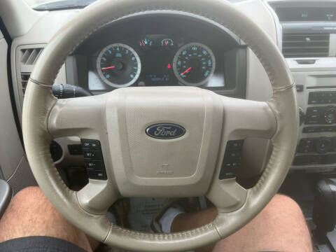 2011 Ford Escape XLT