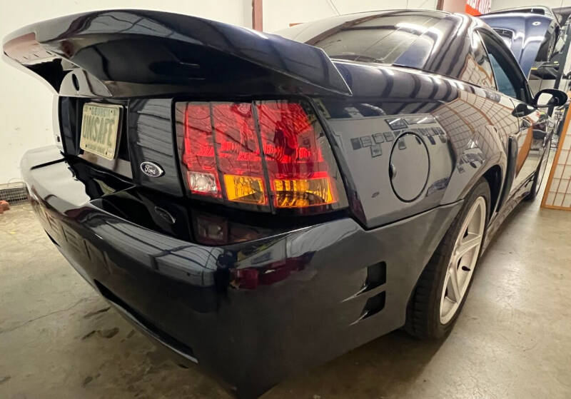 2001 Ford Mustang SVT Cobra