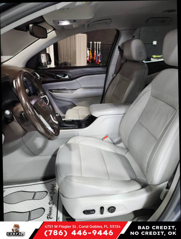 2019 GMC Acadia SLT-1