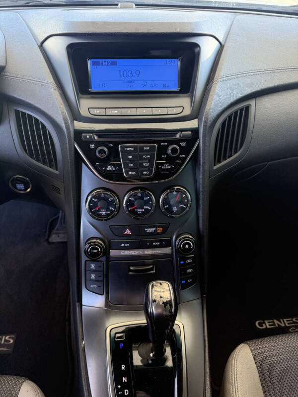 2015 Hyundai Genesis Coupe 3.8