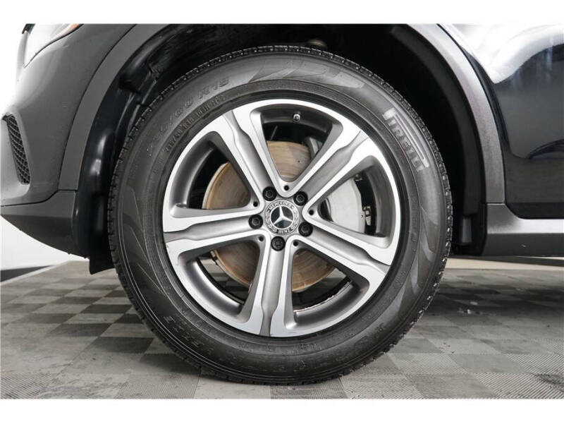 2020 Mercedes-Benz GLC GLC 300