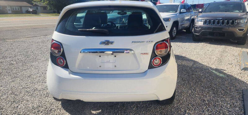 2016 Chevrolet Sonic LTZ Auto