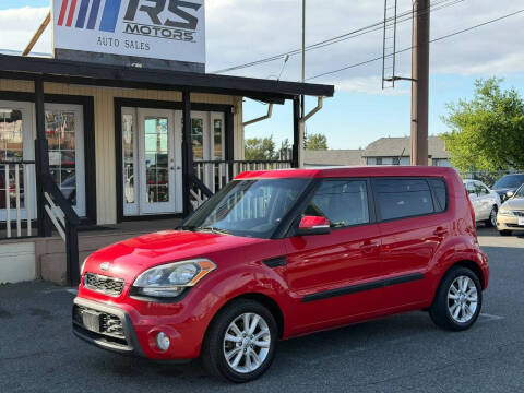 2013 Kia Soul +