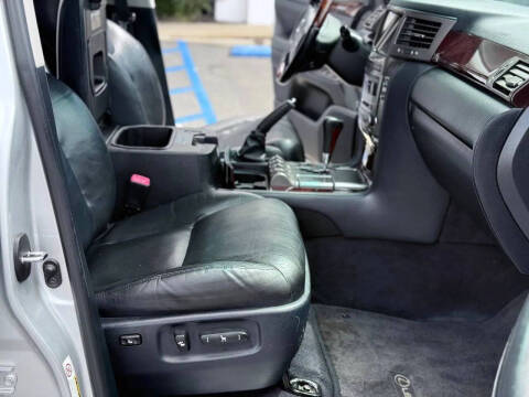 2011 Lexus LX 570
