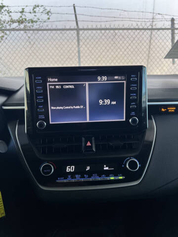 2020 Toyota Corolla LE