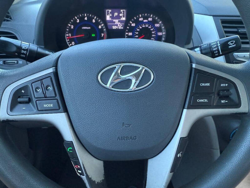 2017 Hyundai Accent Value Edition