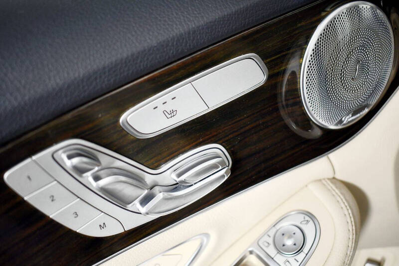 2016 Mercedes-Benz C-Class