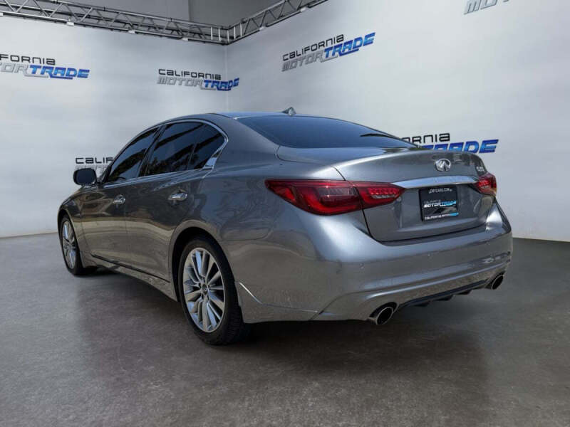 2022 Infiniti Q50 Luxe