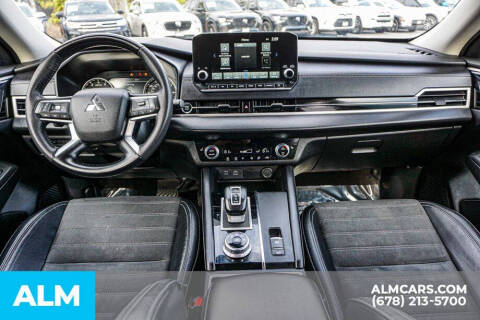 2023 Mitsubishi Outlander SE