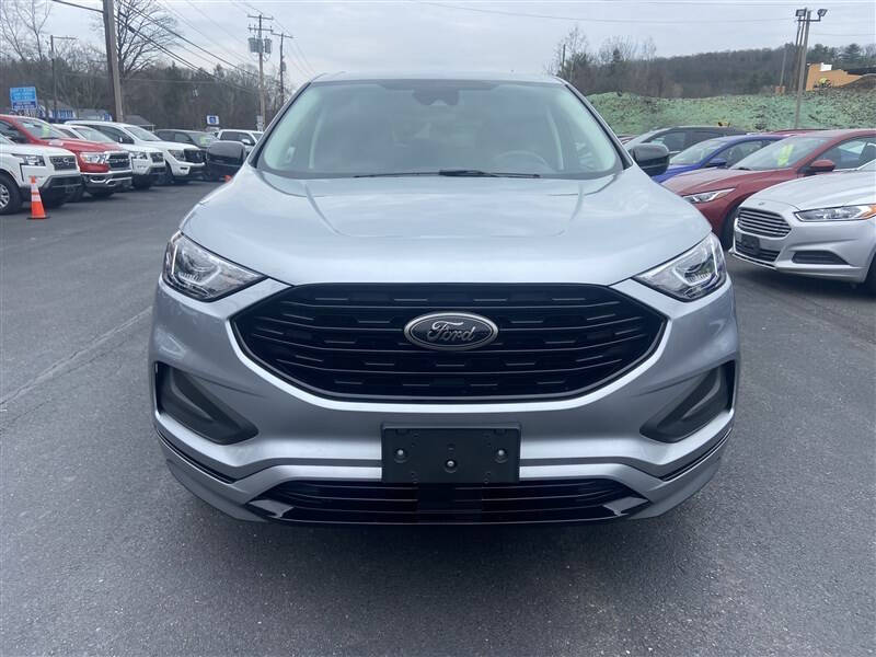 2022 Ford Edge SE