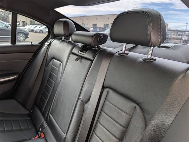 2021 BMW 3 Series 330i xDrive