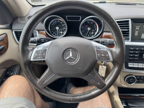 2014 Mercedes-Benz GL-Class GL 550 4MATIC