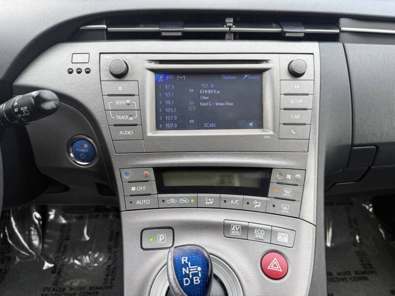 2012 Toyota Prius Two