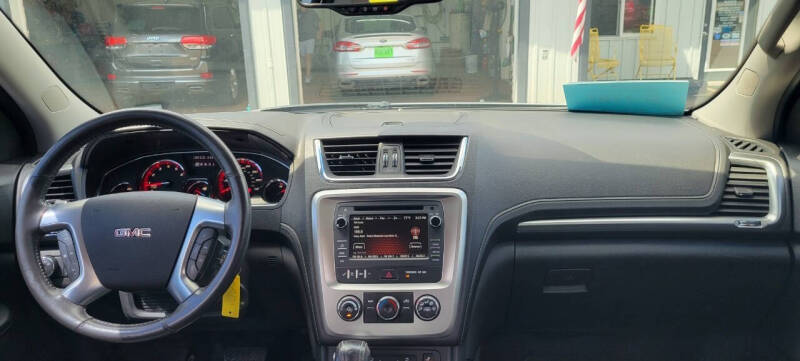 2014 GMC Acadia SLE-2