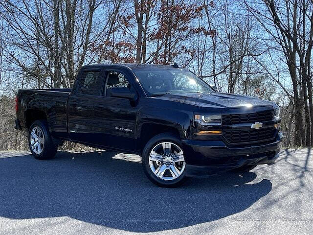 2017 Chevrolet Silverado 1500 Custom