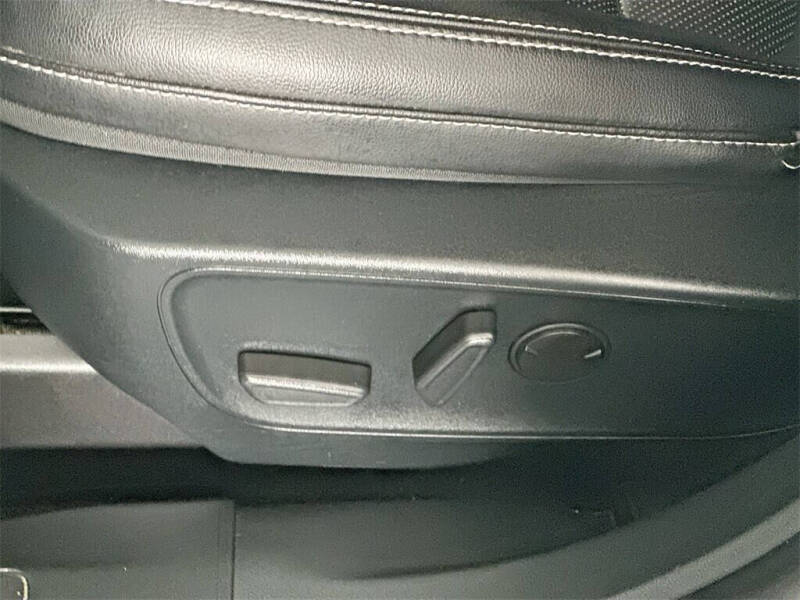 2021 Ford Escape Hybrid SEL