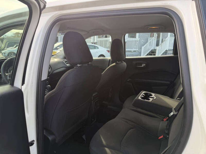 2018 Jeep Compass Sport