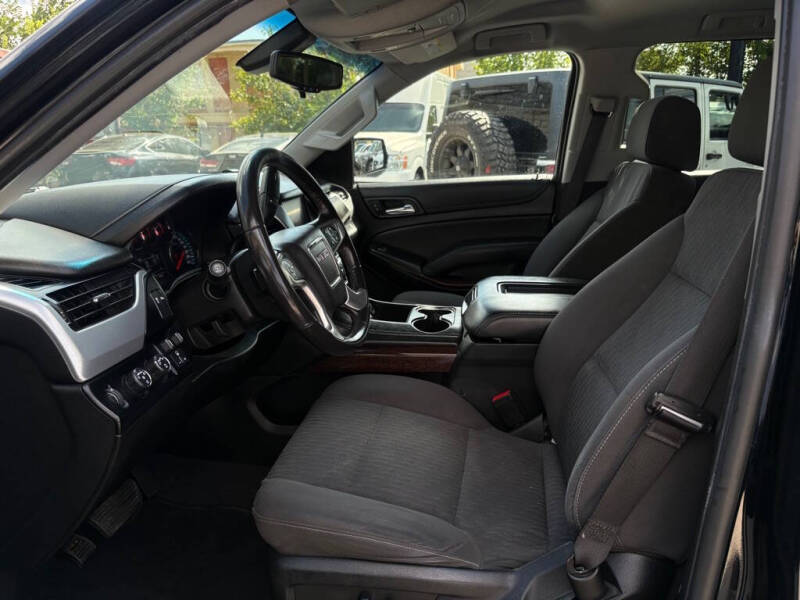 2020 GMC Yukon XL SLE