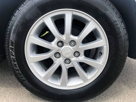 2017 Chevrolet Sonic LT Auto