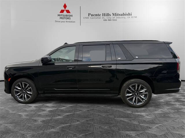 2023 Cadillac Escalade ESV Sport