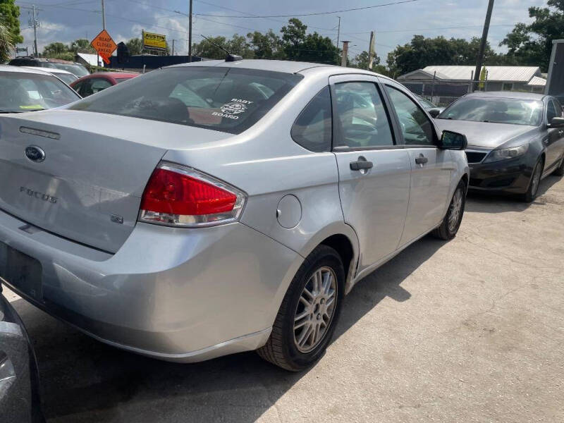 2010 Ford Focus SE