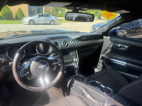 2015 Ford Mustang V6
