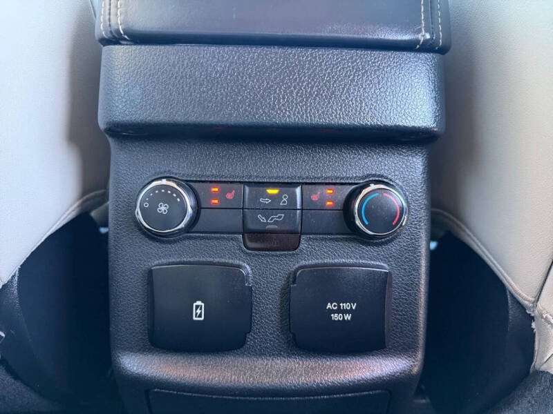 2016 Ford Explorer Platinum