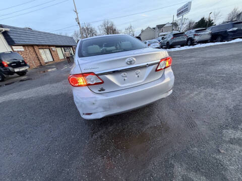 2013 Toyota Corolla LE